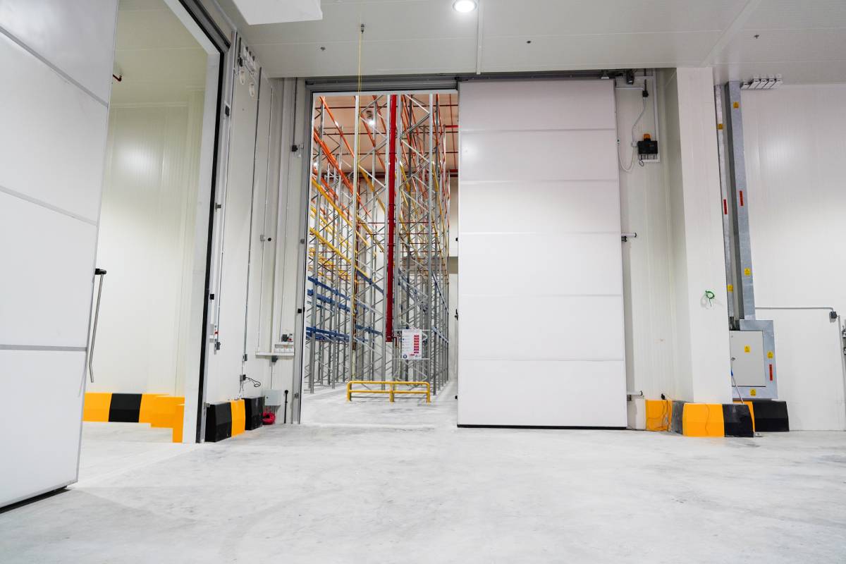 Cold Storage Aisle