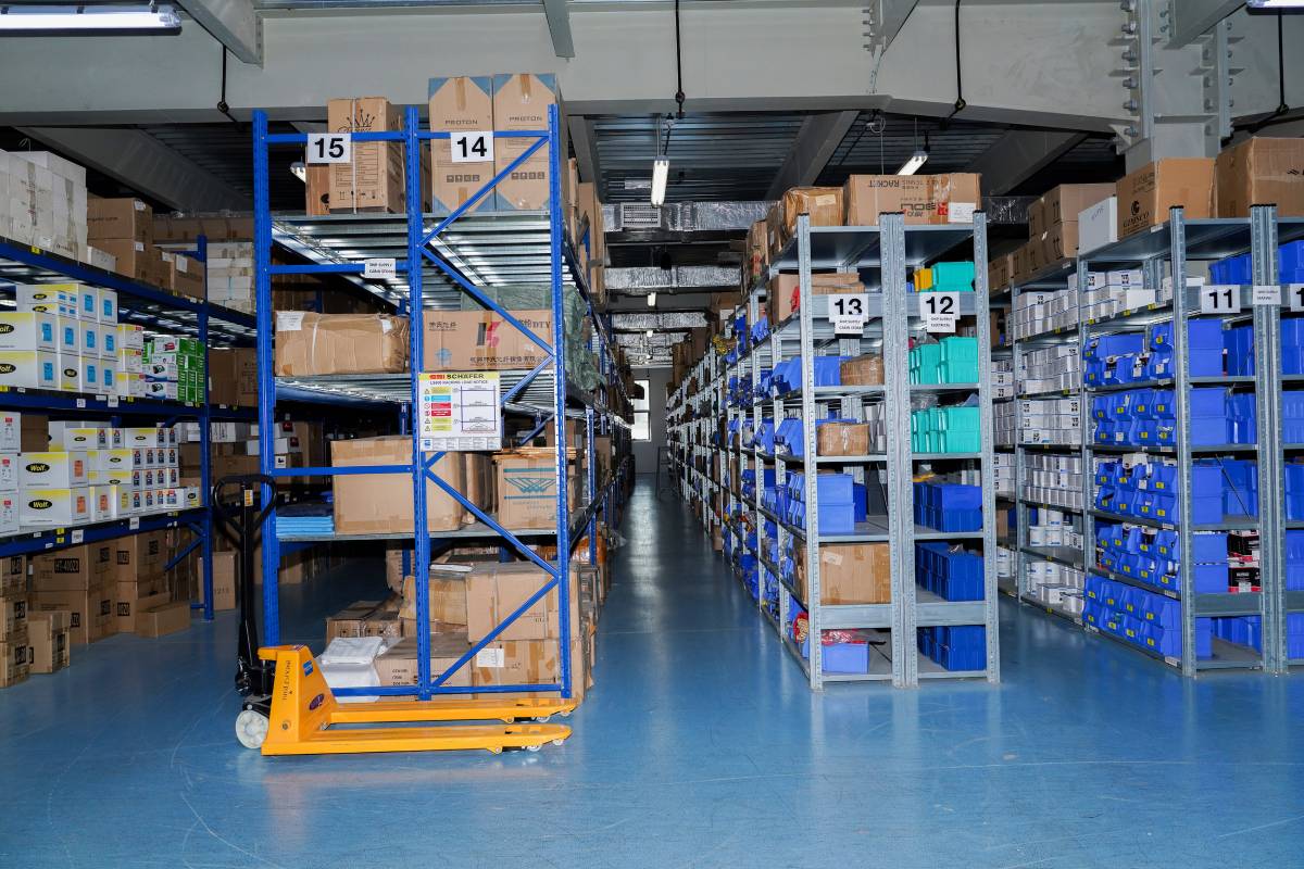 Reach Truck